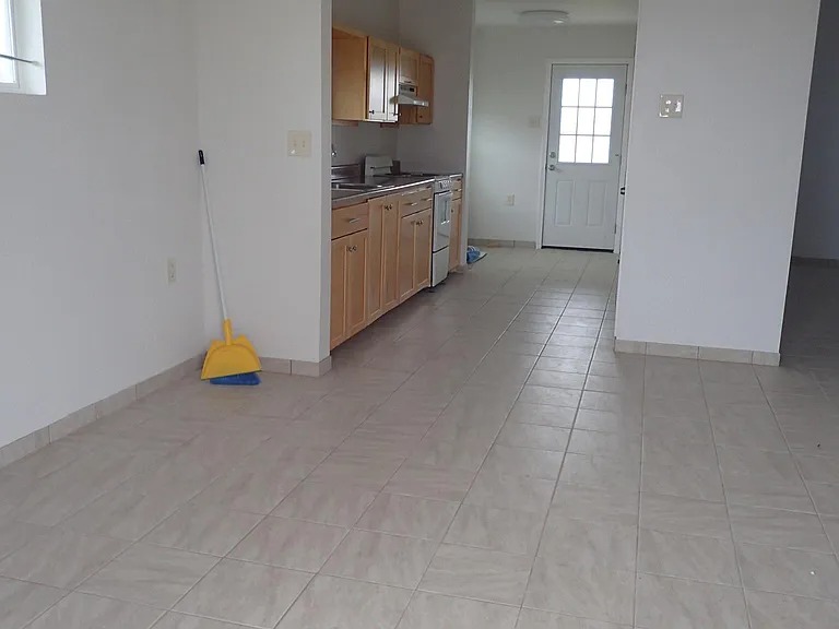 Photo: Columbia House for Rent - $450.00 / month; 2 Bd & 2 Ba